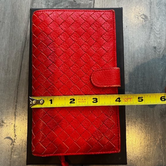 Bottega Veneta Women Leather Wallet - Picture 2 of 12